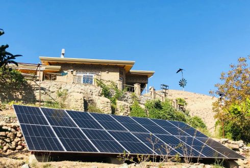 نیروگاه 10 کیلوواتی تهران